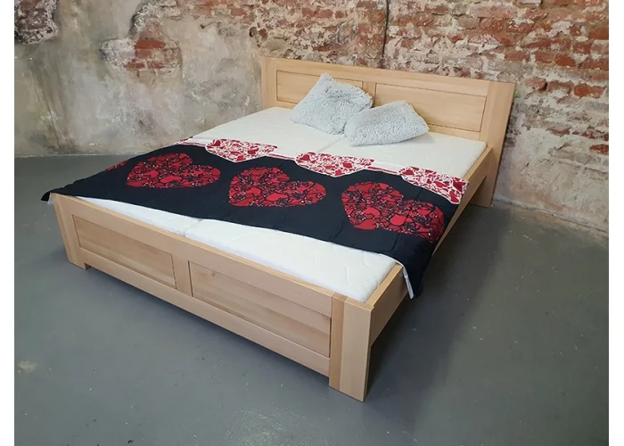 Masivní postel | BUK DANA