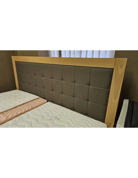 Masivní postel BUK DAVID