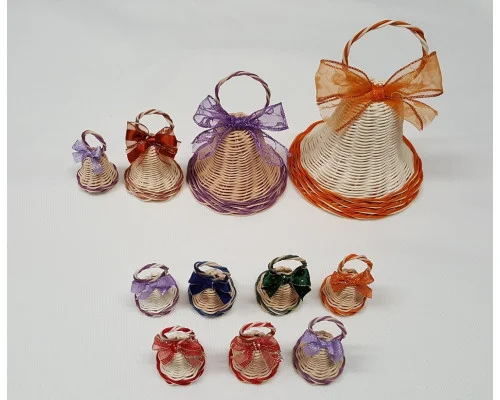 Zvoneček z pedigu mix barev - velikost M 2