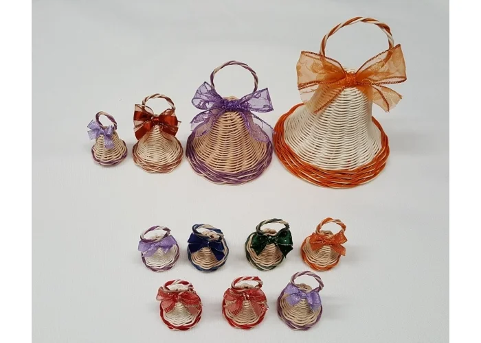 Zvoneček z pedigu mix barev - velikost M