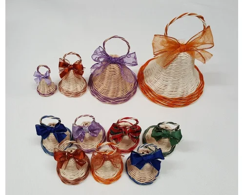 Zvoneček z pedigu mix barev - velikost L 2