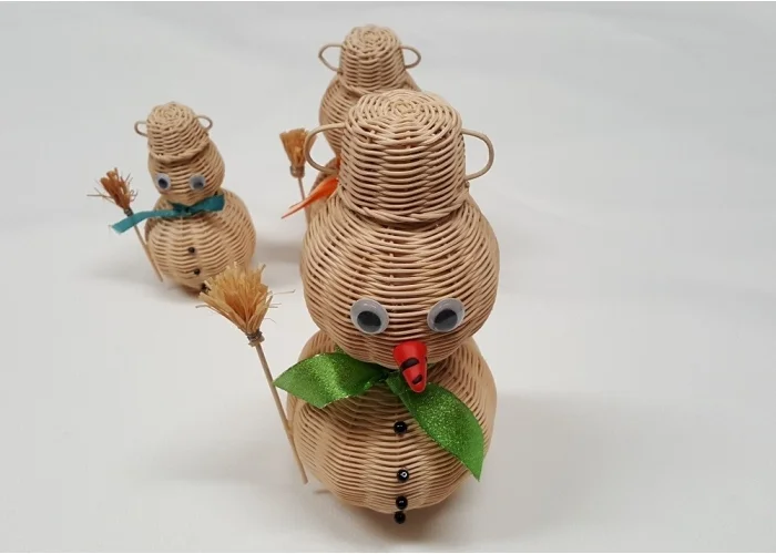 Sněhulák z pedigu mix barev - velikost XXL