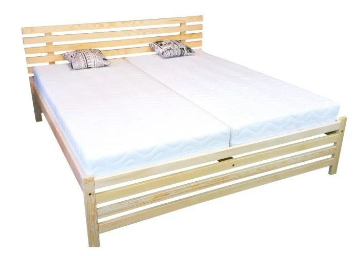 Postel z masivu BERLIN