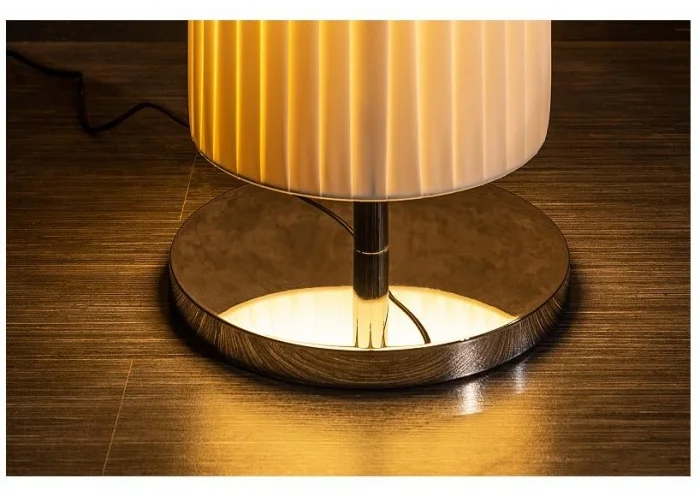 Stojací lampa Salone bílá 200cm