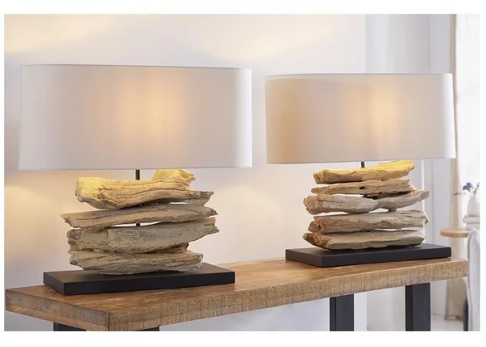 Stolní lampa v přírodního dřevě Riverine Bílá