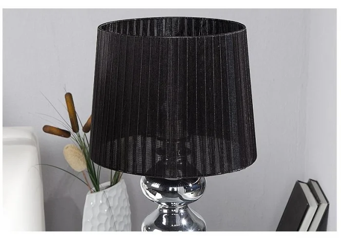 Stolní lampa Mia černá