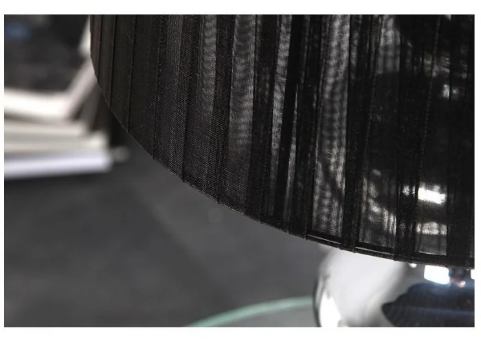 Stolní lampa Mia černá