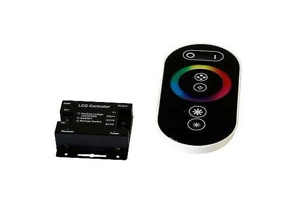 BERGE dálkový dotykový ovladač černý pro RGB LED pásky - max 216W