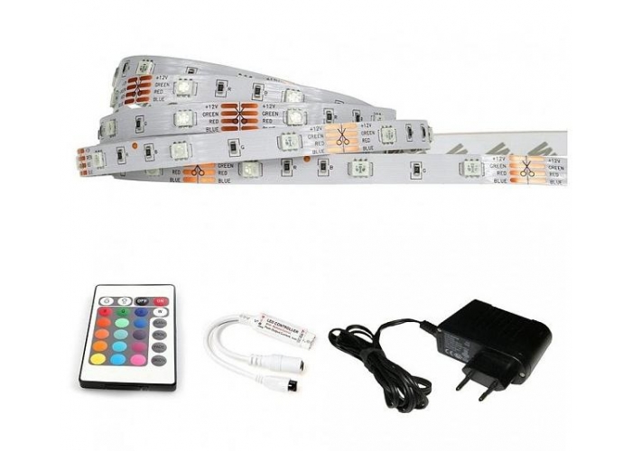 BERGE LED pásek - RGB 5050 - 2,5m - 30LED/m - 18W - IP65 - SADA